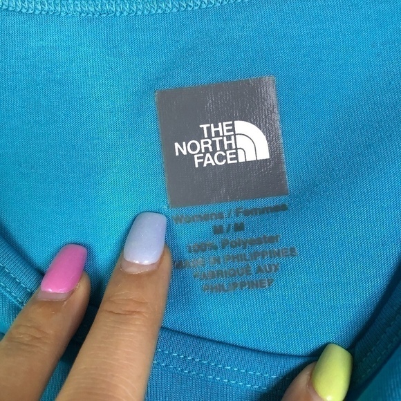 🦄2/$20 The North Face Turquoise Vaporwick Tee - Picture 6 of 7